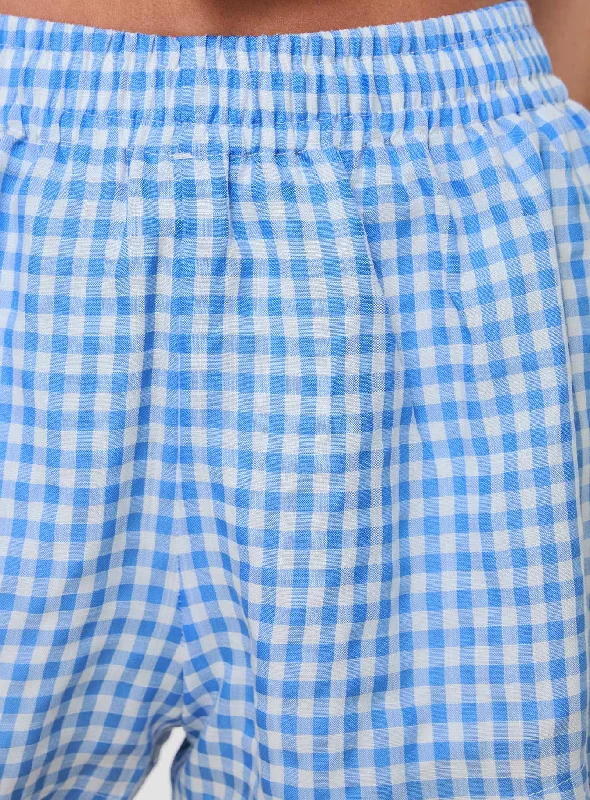 beach-house-shorts-blue-white-gingham