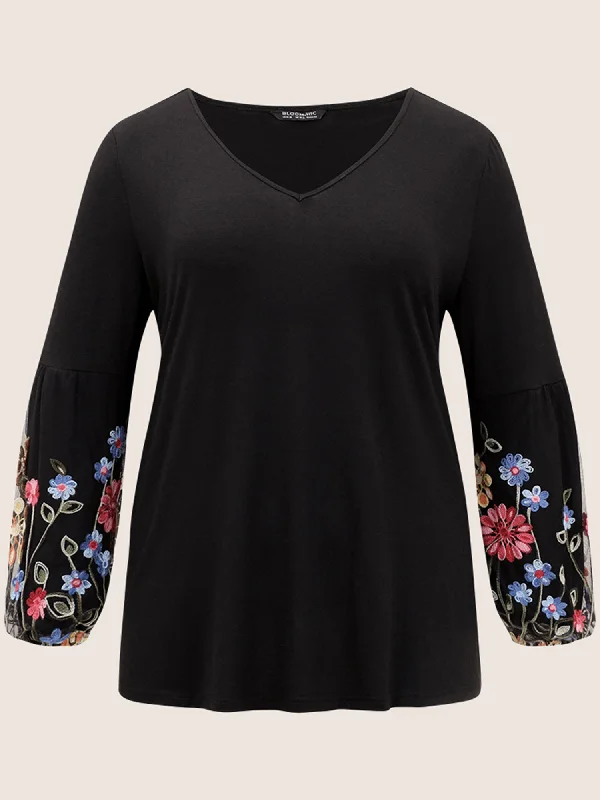 floral-embroidered-lantern-sleeve-t-shirt