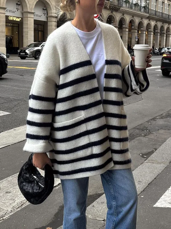 knit-oversized-stripe-pocket-cardigan