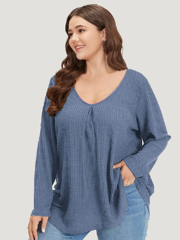 plain-waffle-knit-v-neck-plicated-detail-t-shirt