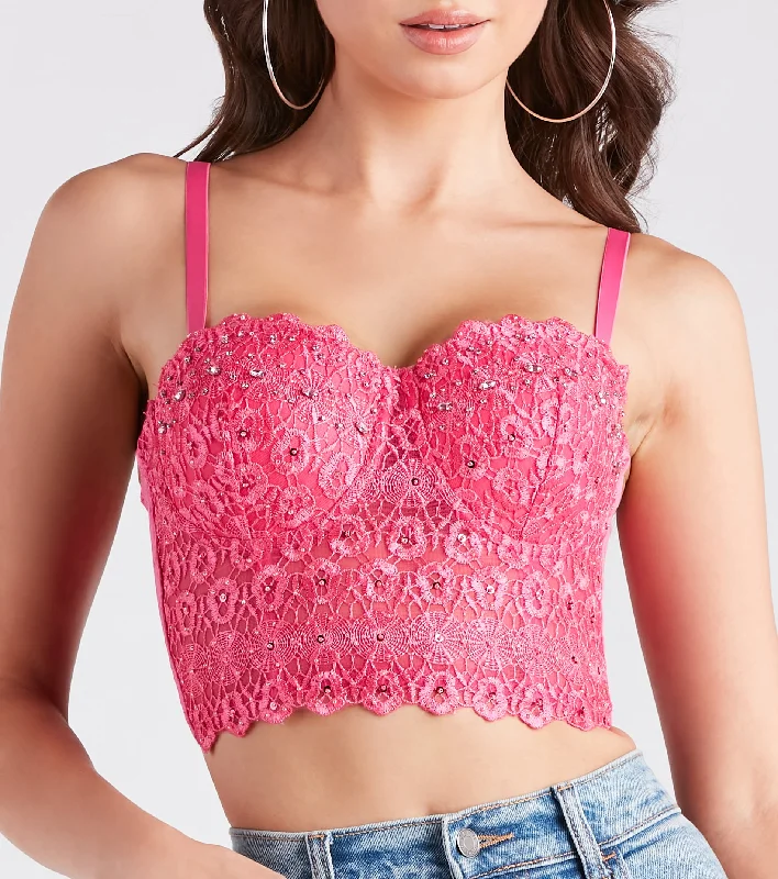 reigning-lace-bustier-top-060038300001