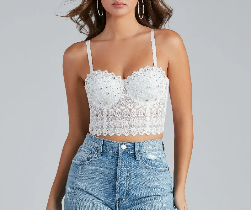 reigning-lace-bustier-top-060038300001