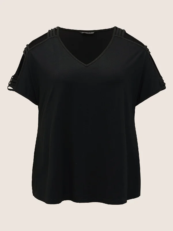 solid-cut-out-batwing-sleeve-t-shirt