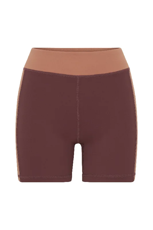 taleah-two-tone-shorts-mahogany-tan