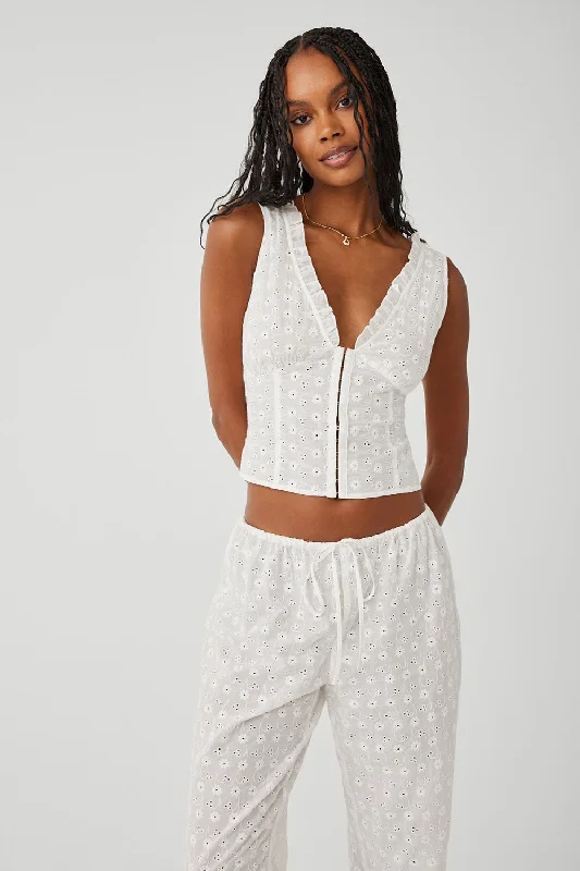 tea-eyelet-ruffle-tank-white